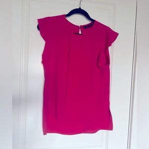 Zara Blouse Fuchsia Cap Sleeve SZ M